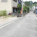 東側